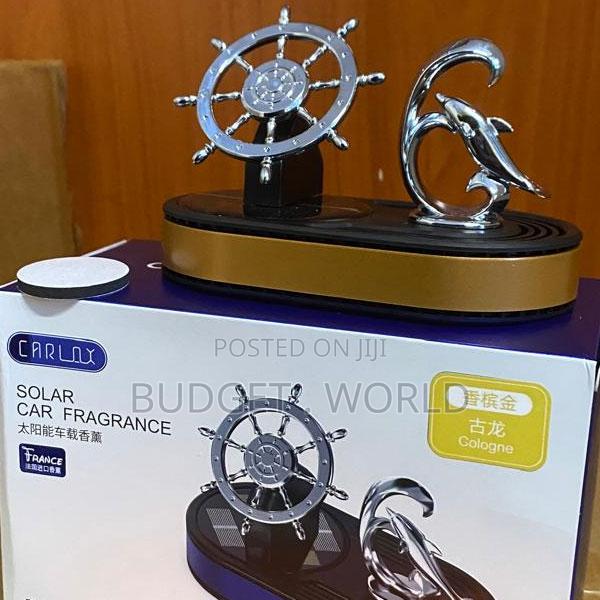 Pirate Dashboard Solar Aroma Ornament With Essential Oil Diffuser - thumbnail 2