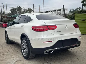 Mercedes-Benz GLC-Class 2019 White