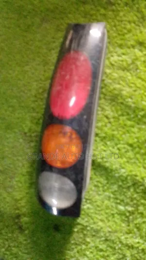 Toyota Raum 2002 Taillights