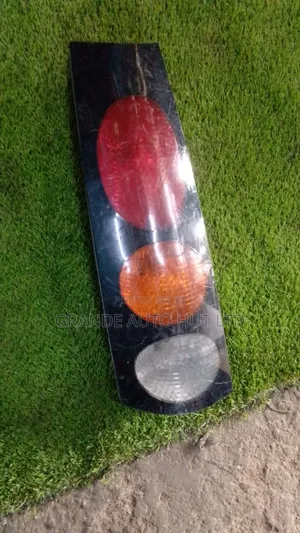 Toyota Raum 2002 Taillights