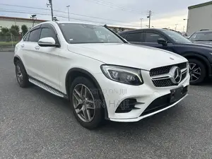 Mercedes-Benz GLC-Class 2019 White