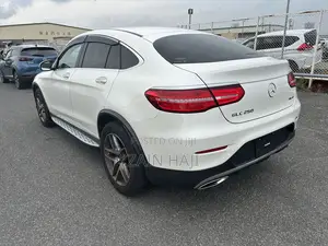 Mercedes-Benz GLC-Class 2019 White