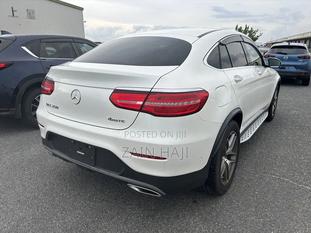 Mercedes-Benz GLC-Class 2019 White