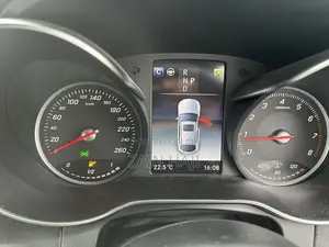 Mercedes-Benz GLC-Class 2019 White