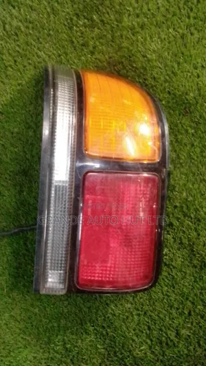 Toyota Sprinter 100 Taillight