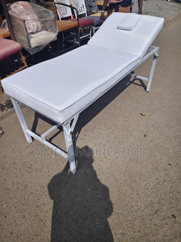 Foldable White Massage Bed Adjustable Headrest