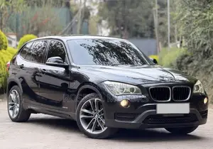 BMW X1 sDrive28i 4dr SUV (2.0L 4cyl Turbo 8A) 2015 Black