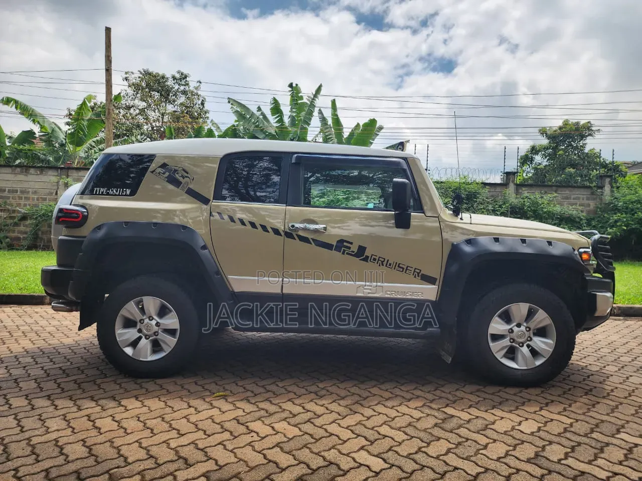 Toyota FJ Cruiser 2012 Green