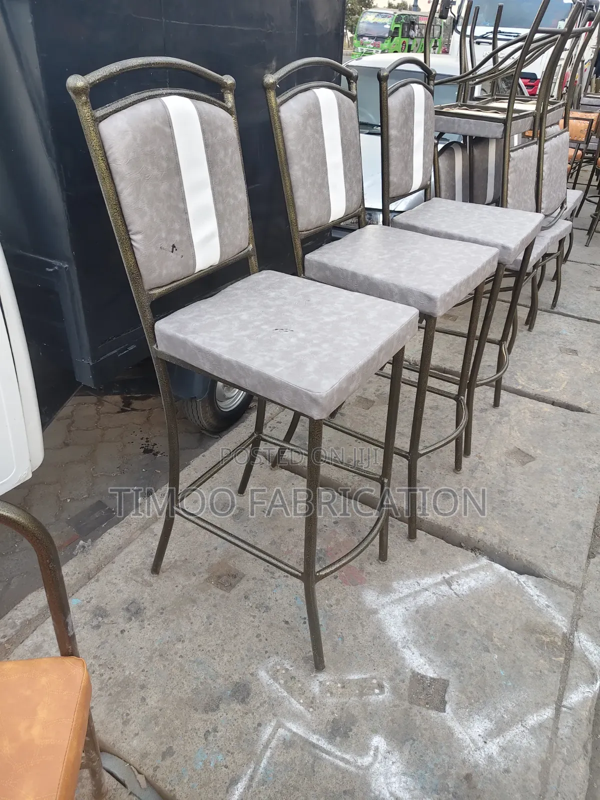 Restaurant Balls Seats (Sina Tabu Seats,)