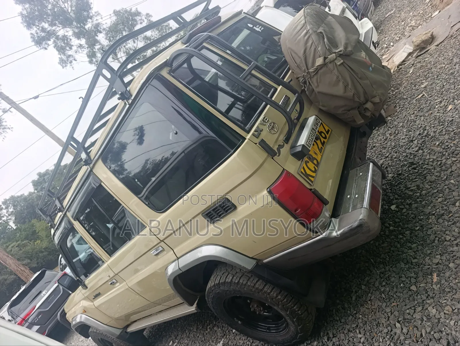 Toyota Land Cruiser 2010 Beige