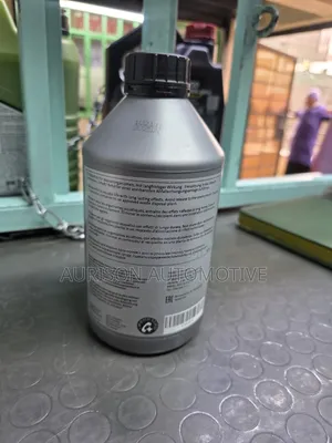 Genuine Volkswagen Group Double Clutch Transmission Fluid.