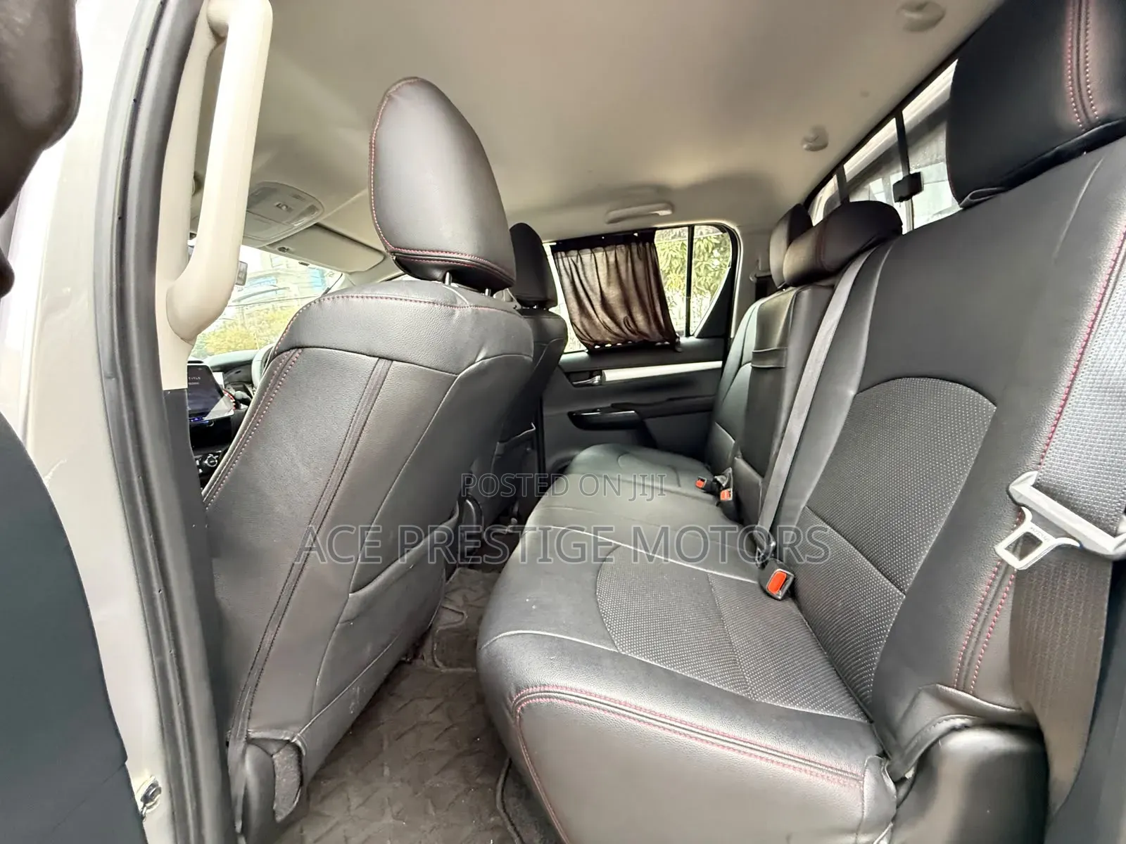 Toyota Hilux 2021 Silver