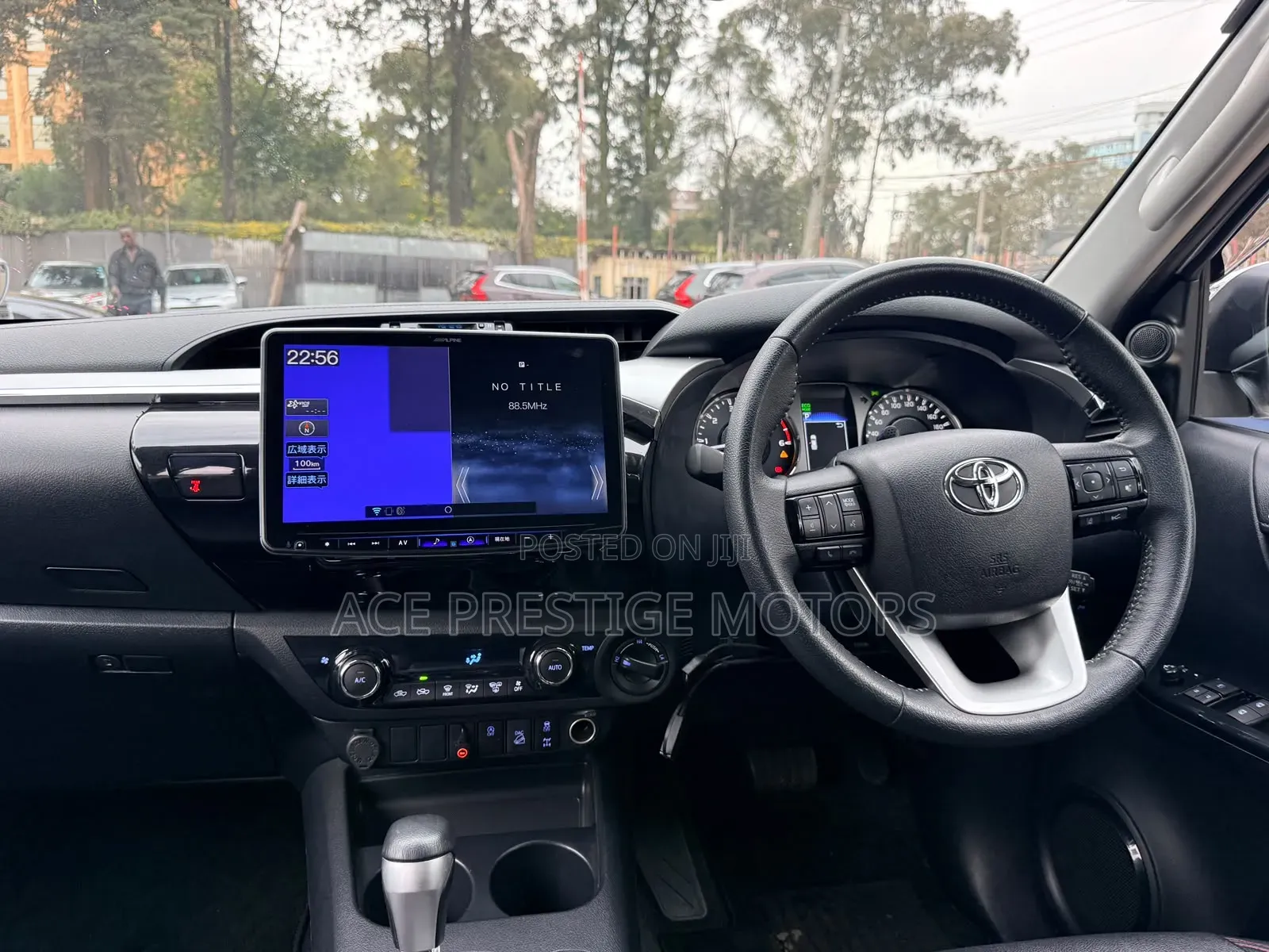 Toyota Hilux 2021 Silver
