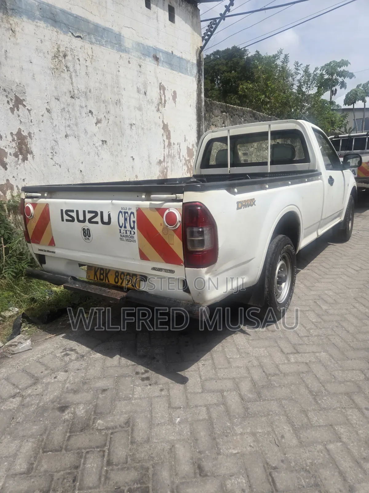 Isuzu D-MAX 2010 White