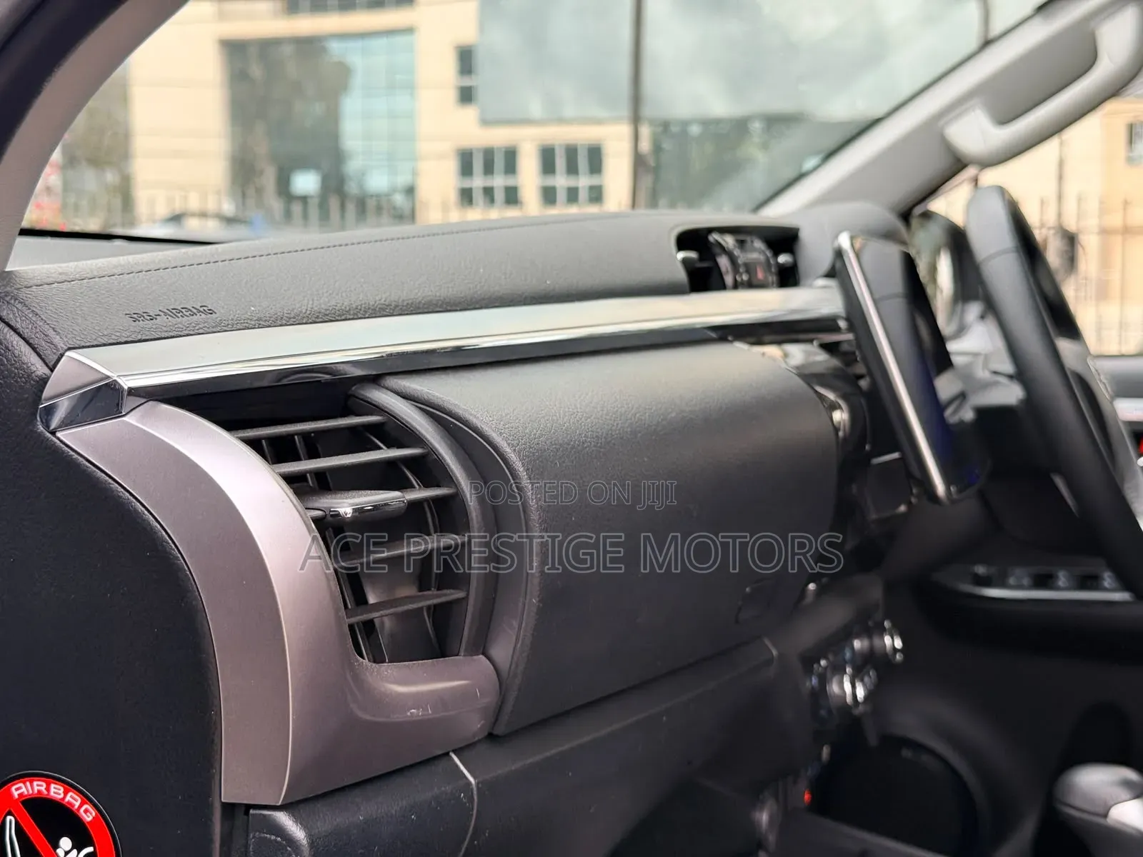 Toyota Hilux 2021 Silver
