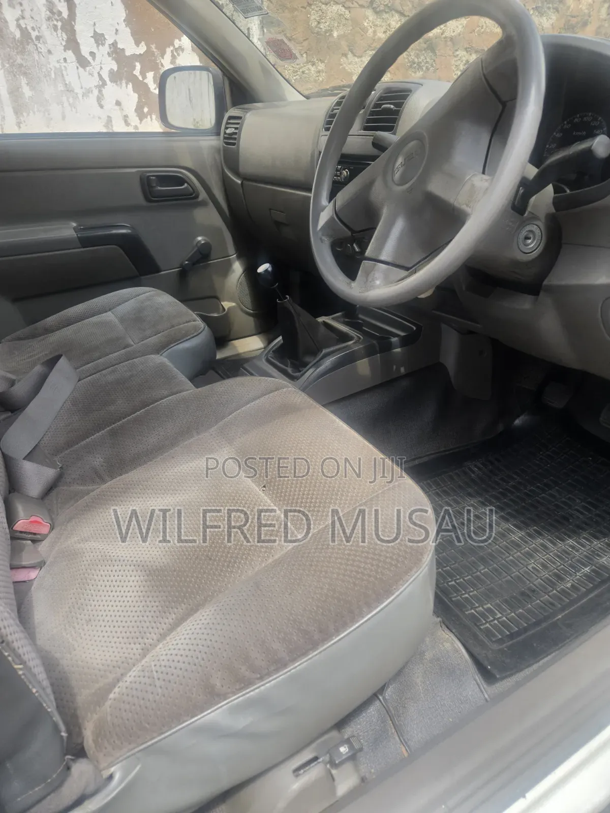 Isuzu D-MAX 2010 White
