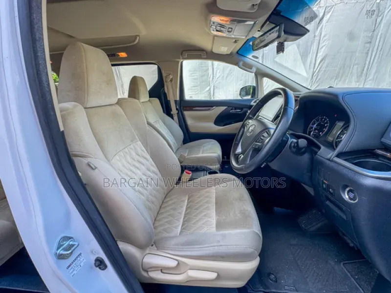 Toyota Alphard 2020 White