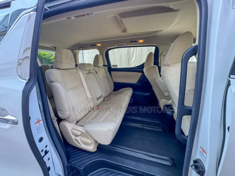 Toyota Alphard 2020 White