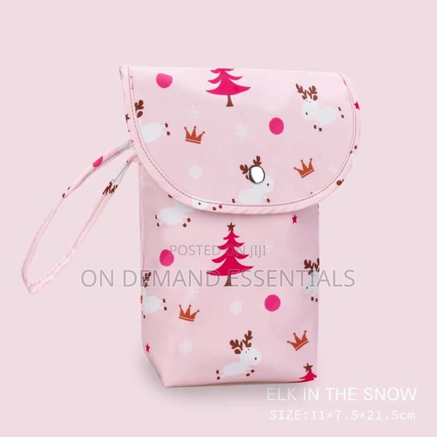 Waterproof Diaper Pouch - thumbnail 5