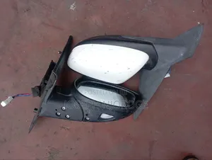 Mazda Verisa Sidemirror