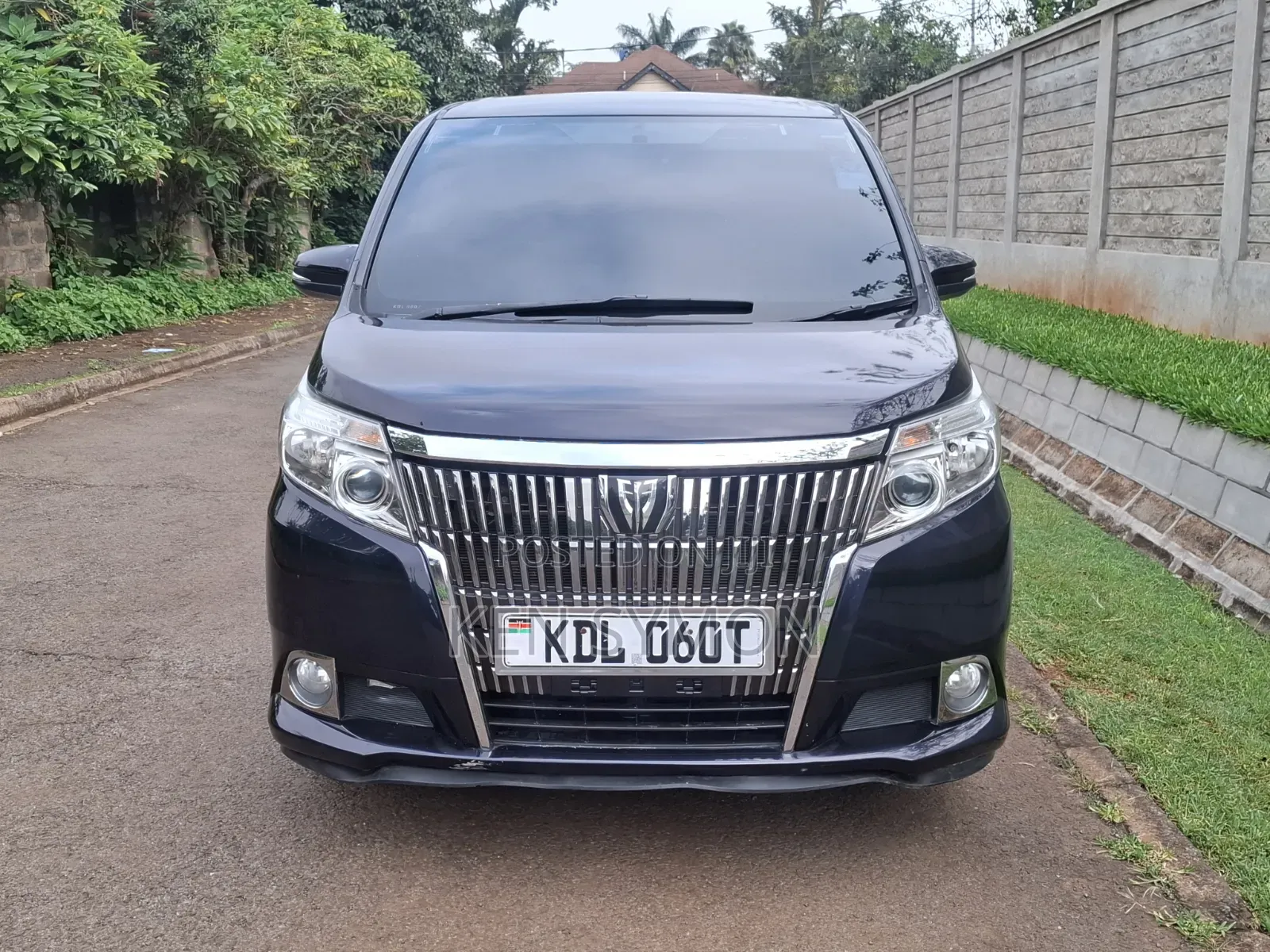 Toyota Esquire 2015 Black