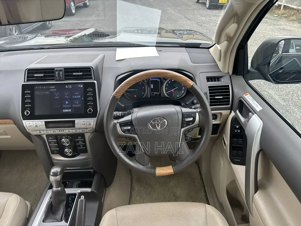 Toyota Land Cruiser Prado 2020 Black