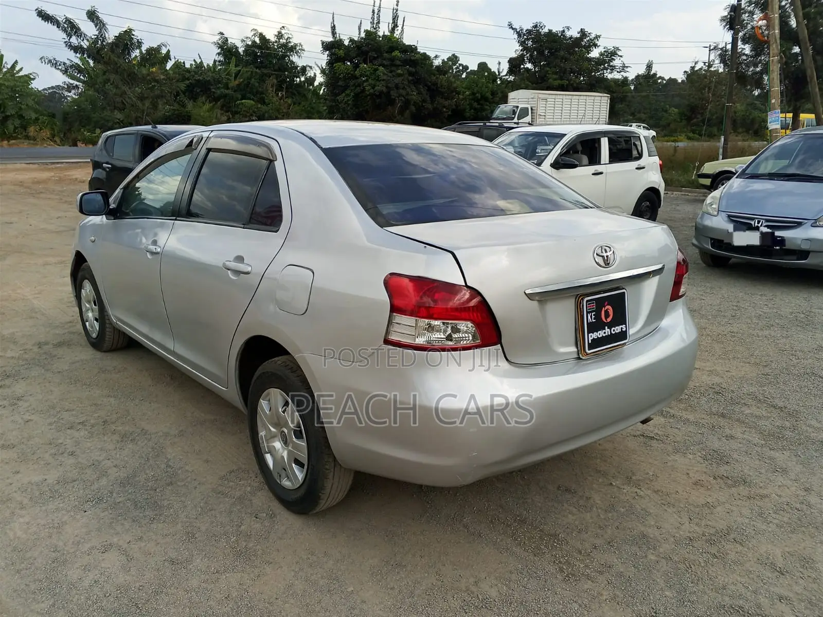 Toyota Belta 2006 Silver