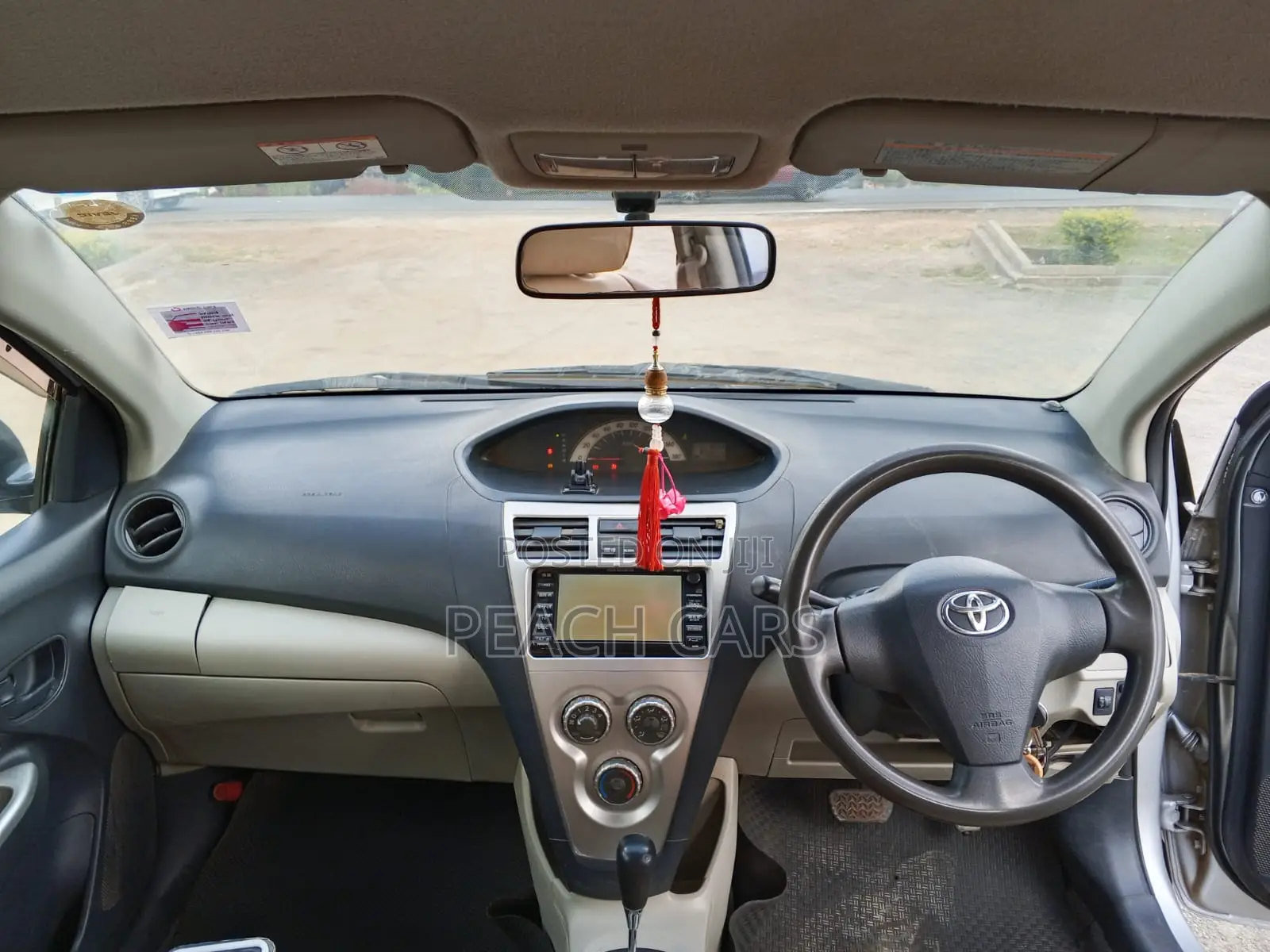 Toyota Belta 2006 Silver