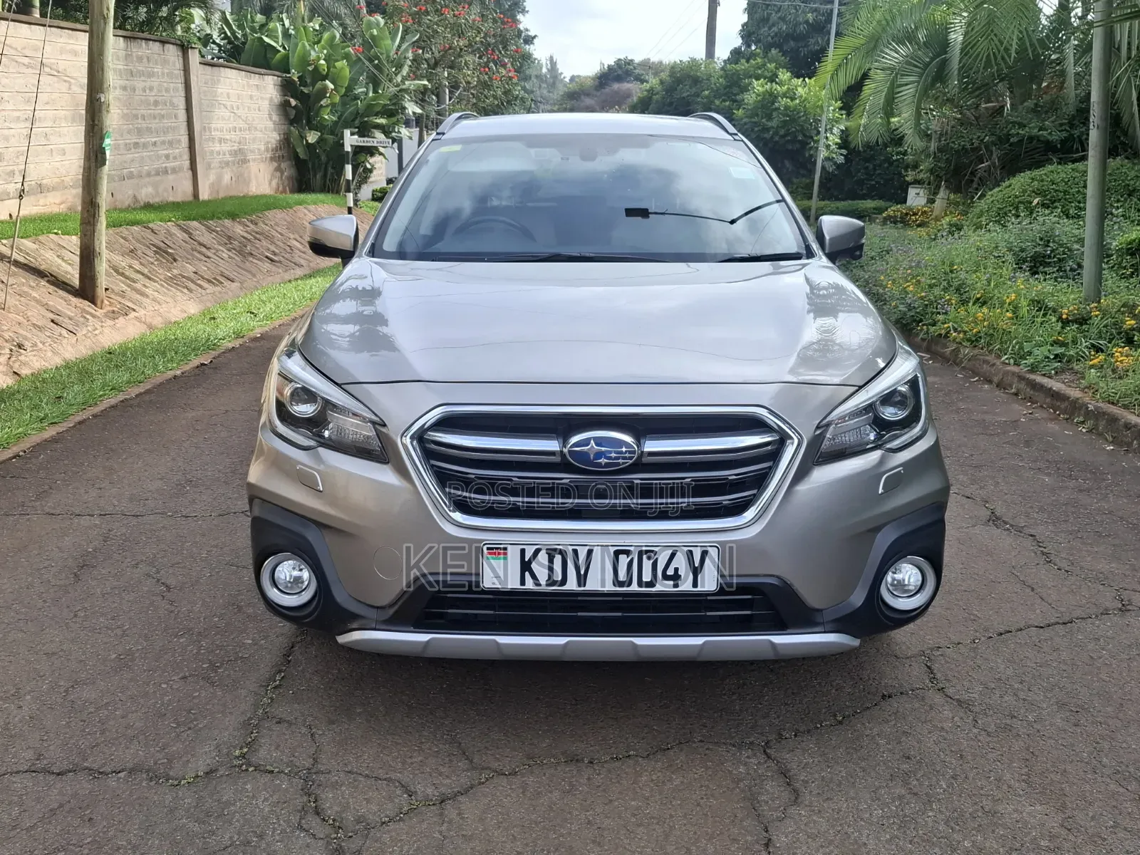 Subaru Outback 2.5i Premium AWD 2018 Gold