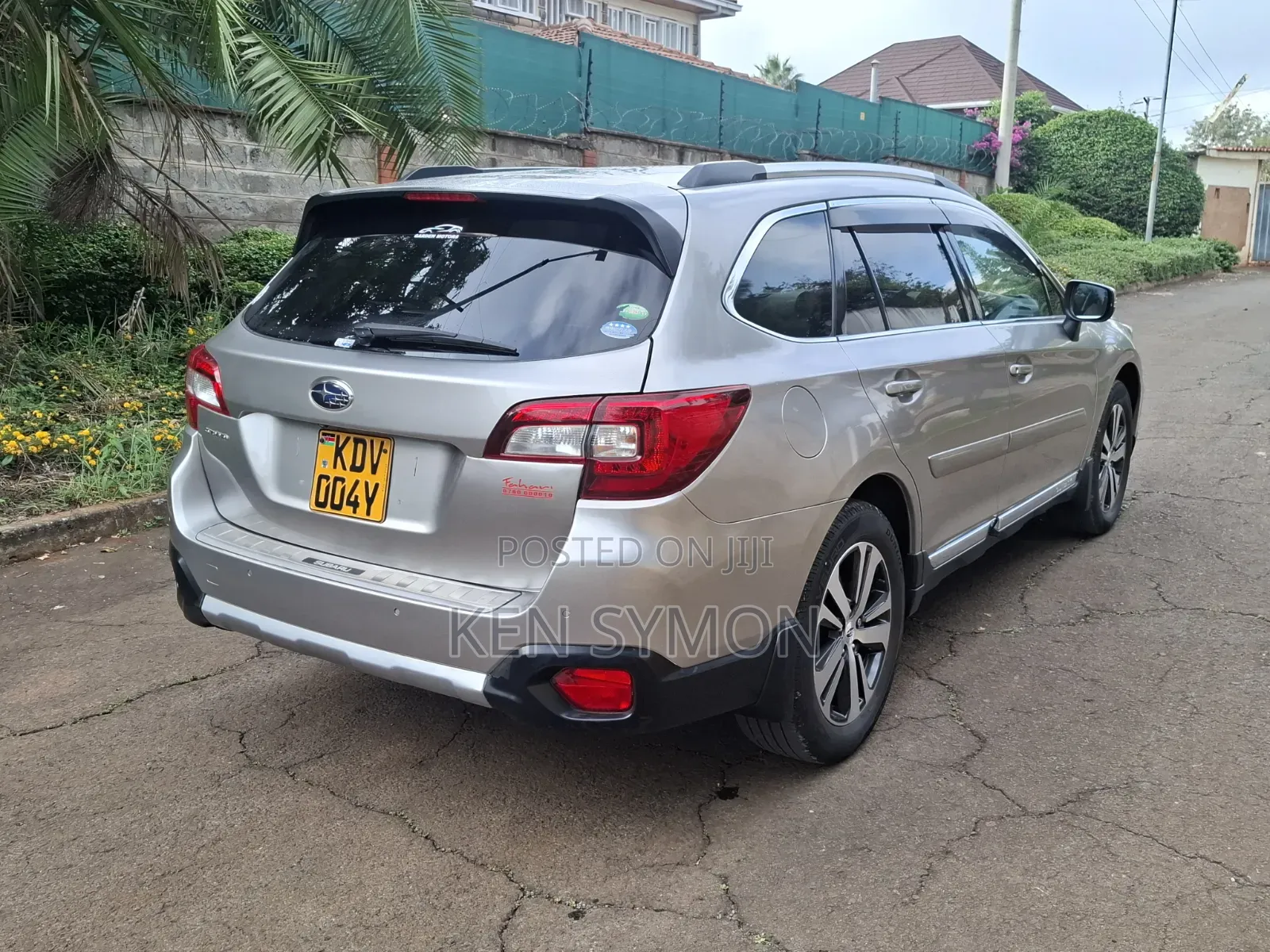 Subaru Outback 2.5i Premium AWD 2018 Gold