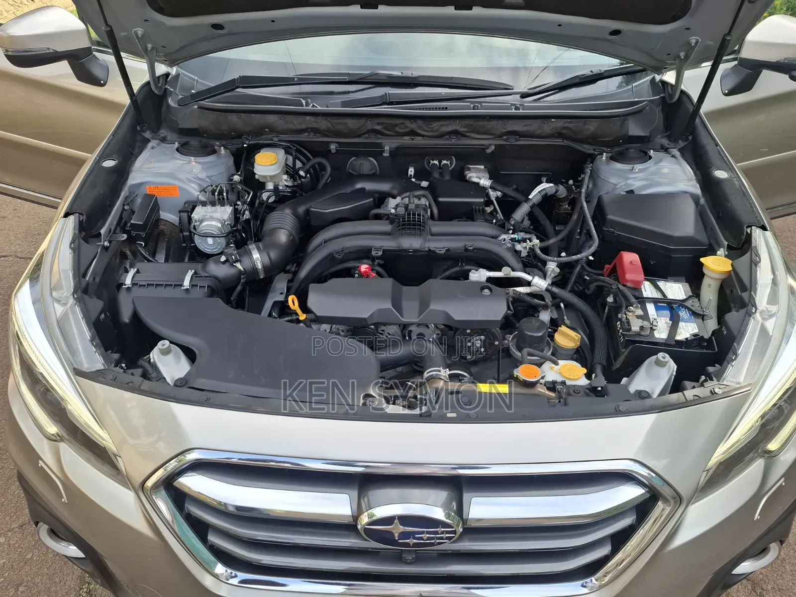 Subaru Outback 2.5i Premium AWD 2018 Gold