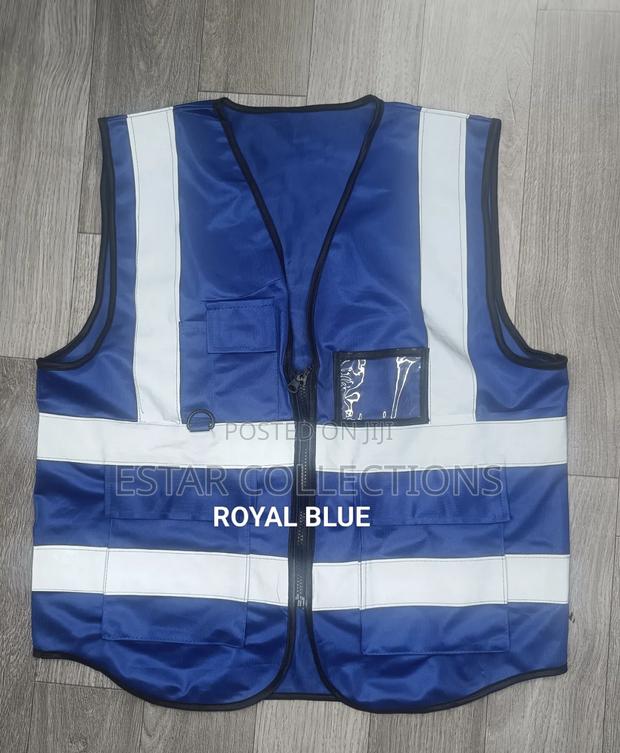 Zipped Reflective Safety Vest With Pockets
