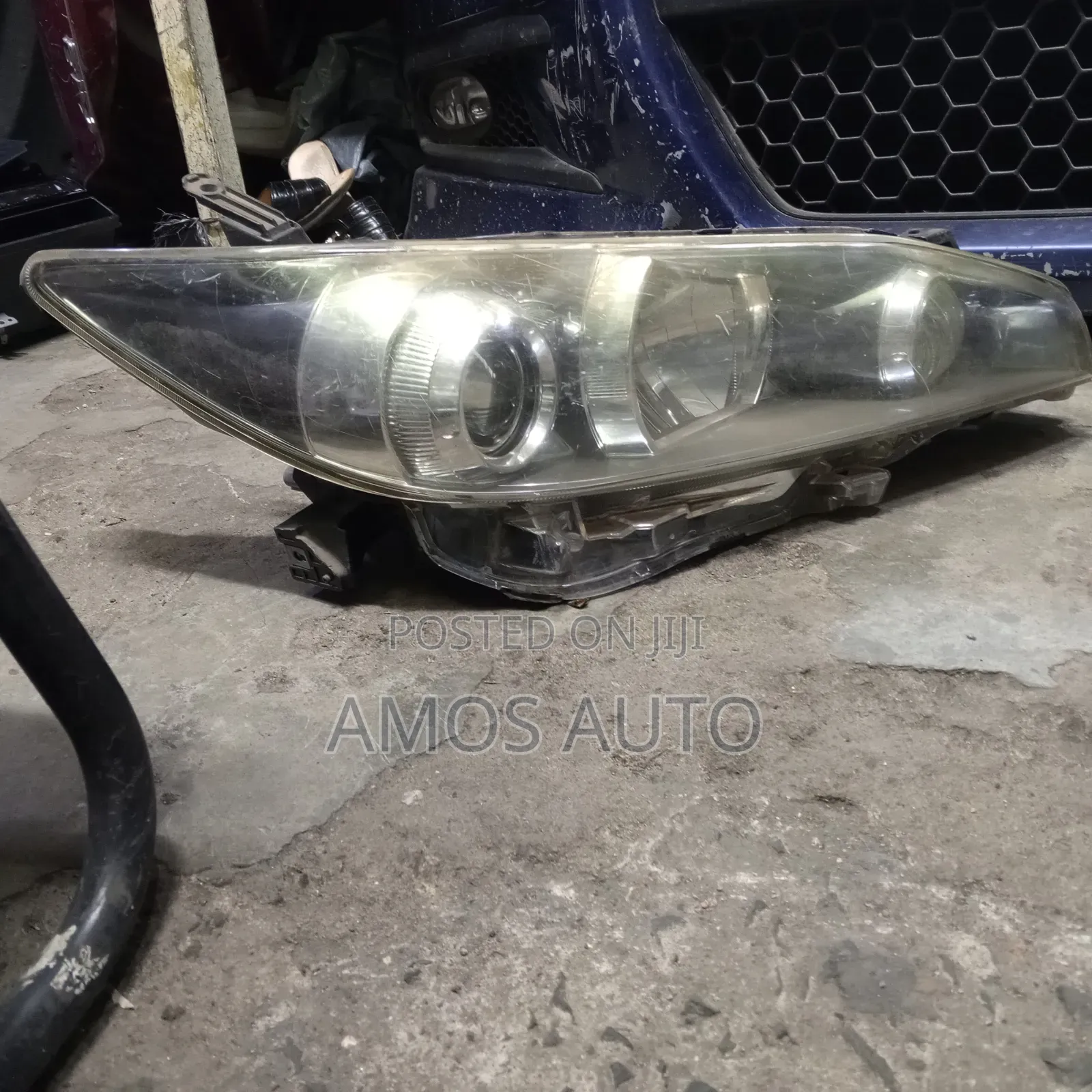 Wish 2010-2015 Headlight Xenon