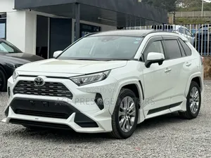 Toyota RAV4 2020 White
