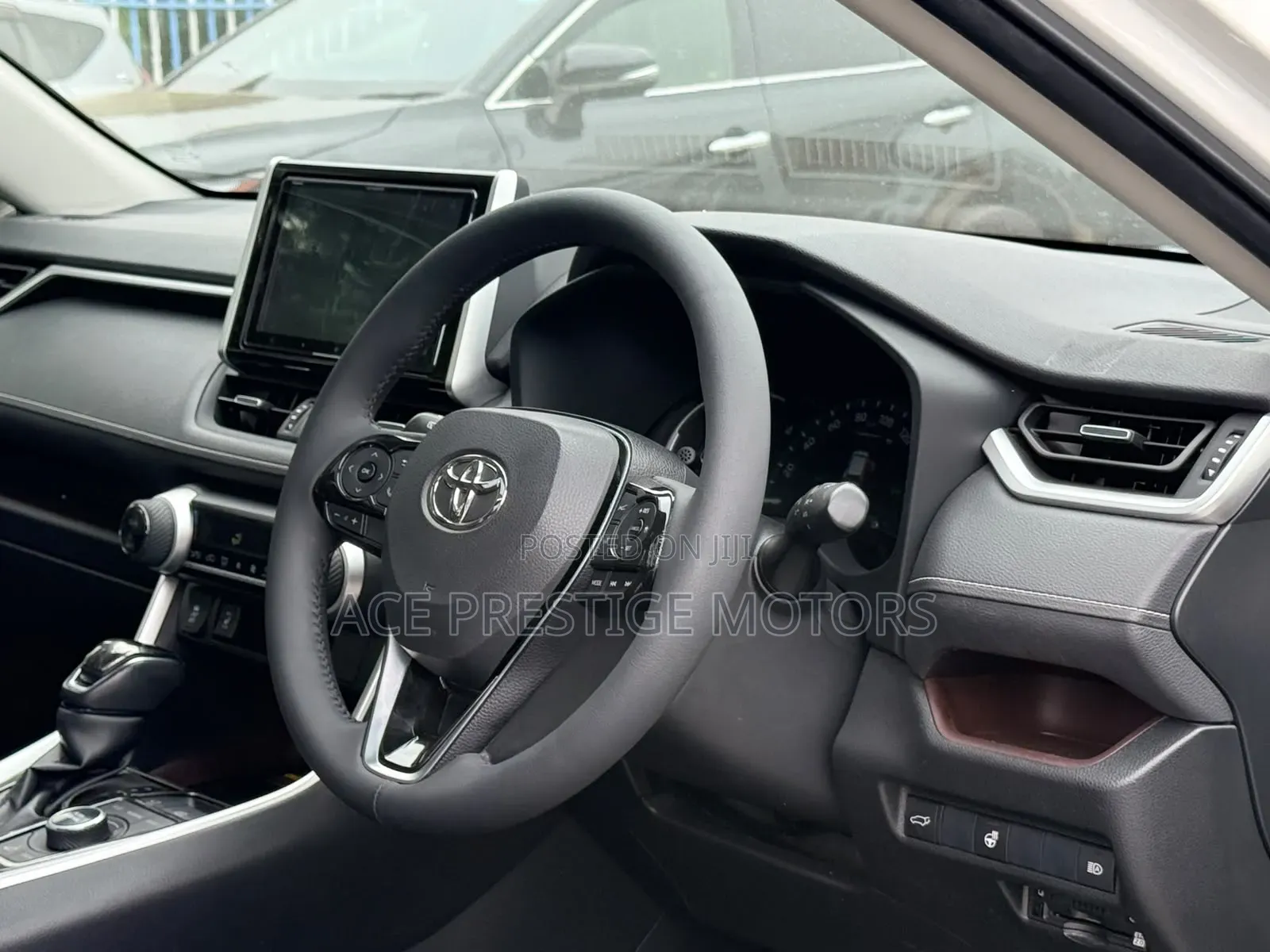 Toyota RAV4 2020 White