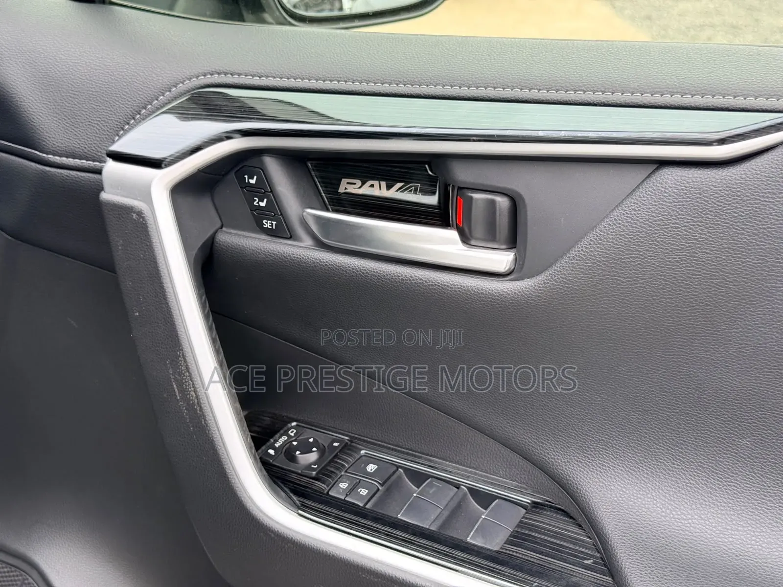 Toyota RAV4 2020 White