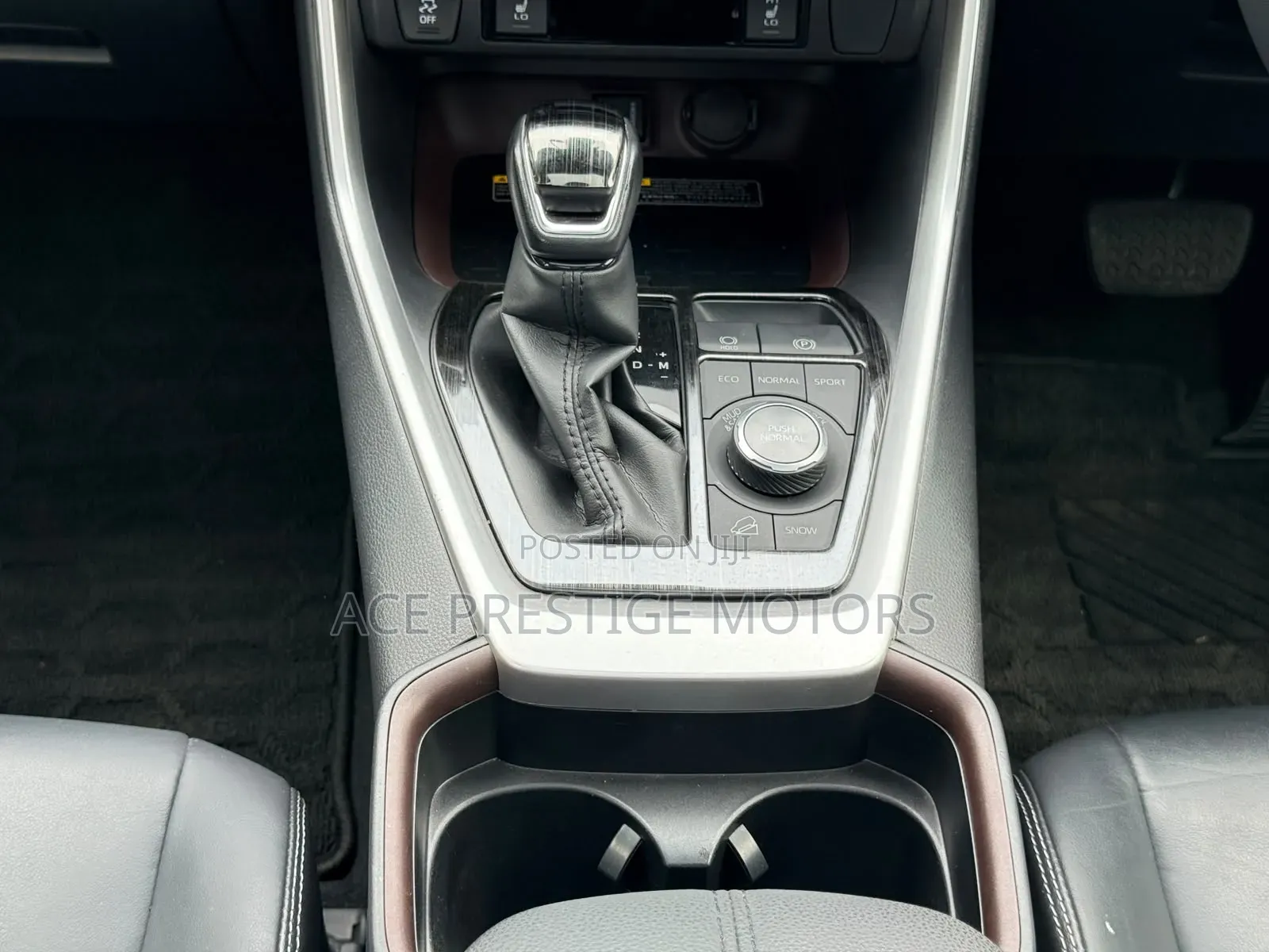 Toyota RAV4 2020 White