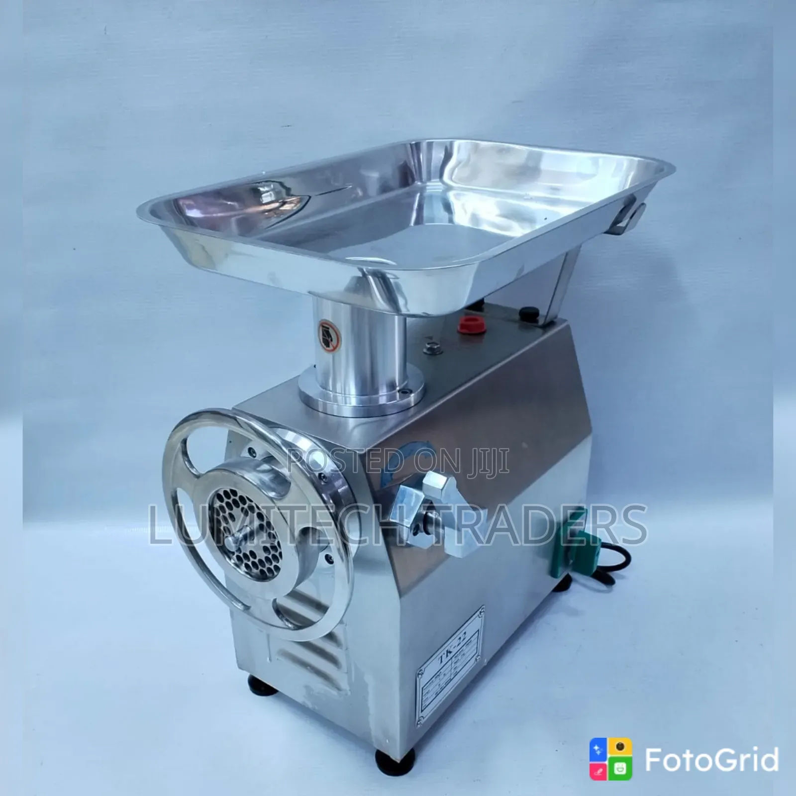 M22 Meat Mincer With Reverse
