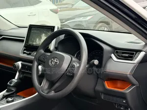 Toyota RAV4 2019 Black