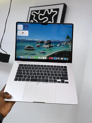 Laptop Apple MacBook Air 2024 M3 16GB Apple M3 SSD 1T