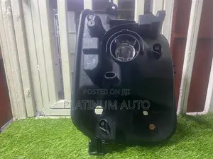 Headlight Suzuki Every 2015