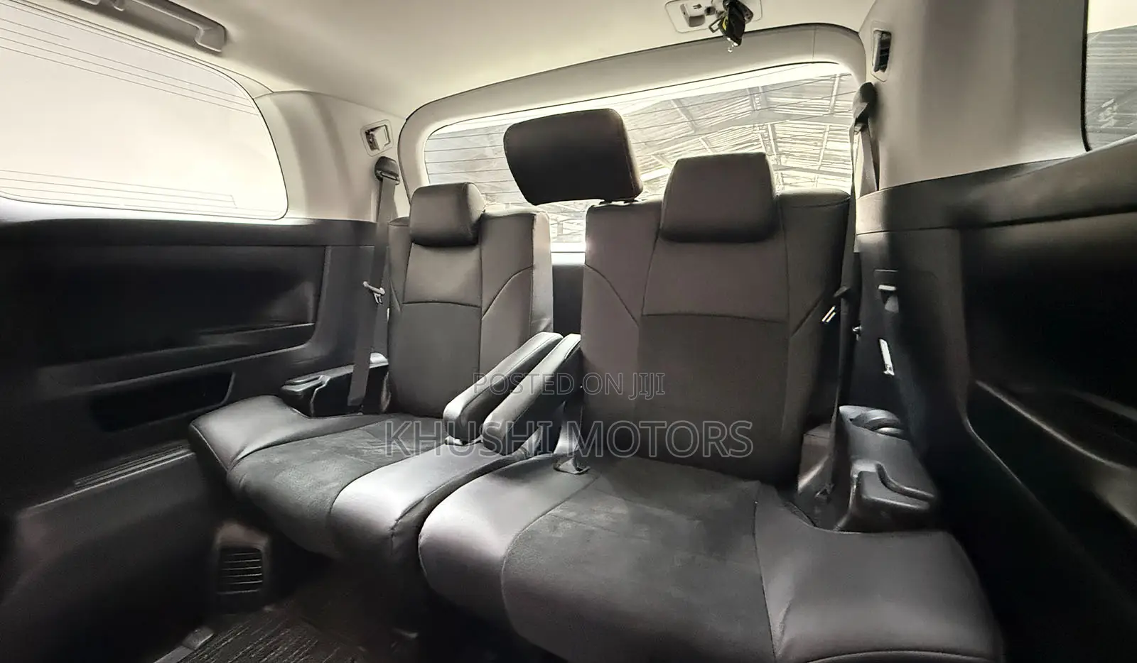 Toyota Alphard 2019 White
