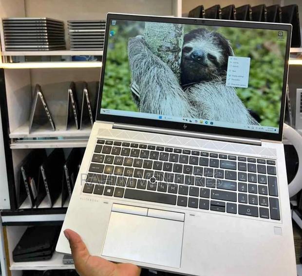 Laptop HP EliteBook 850 G8 16GB Intel Core i7 SSD 512GB