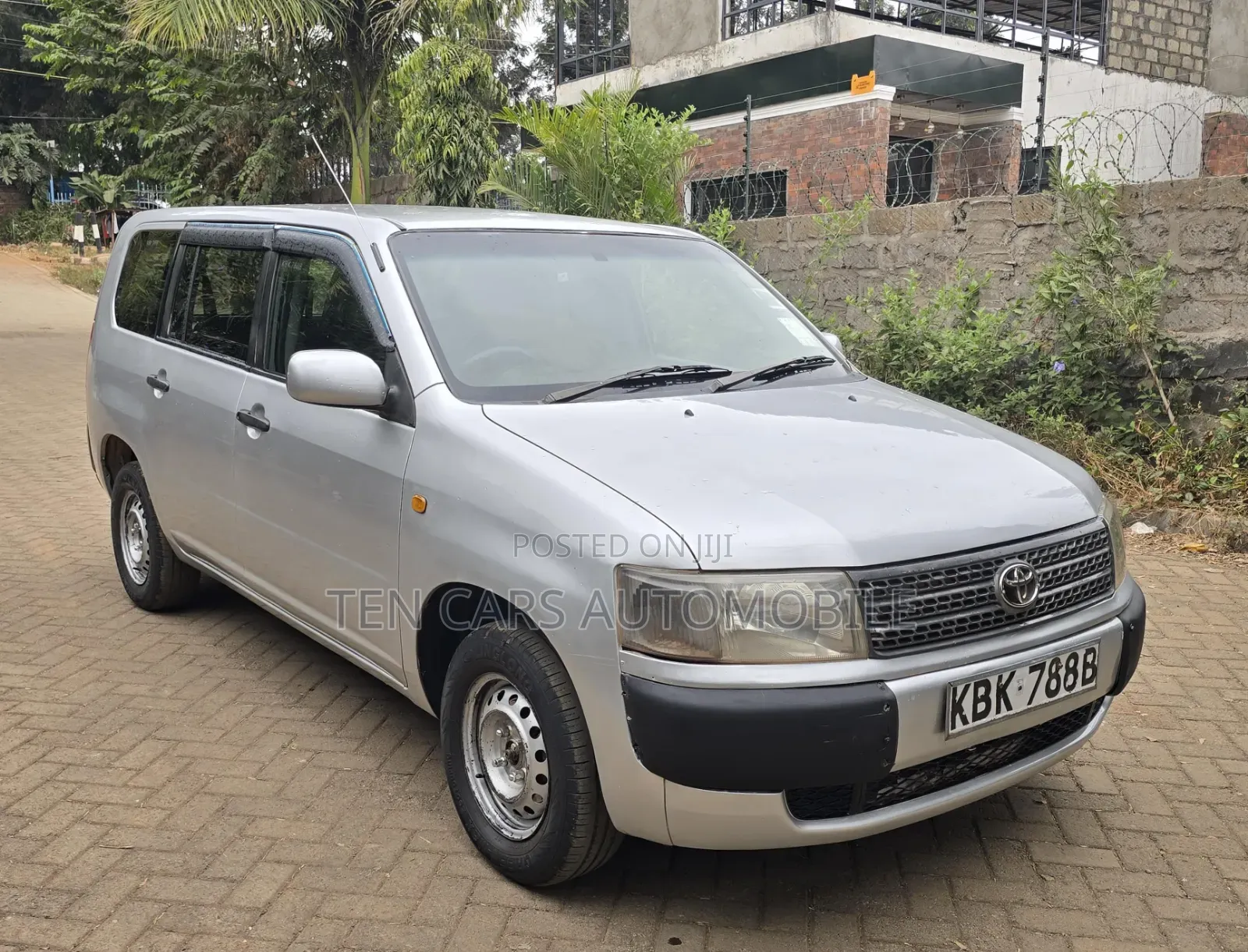 Toyota Probox 2002 Silver