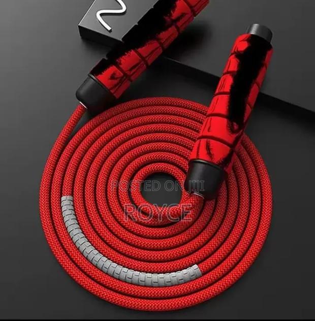 Heavy Skipping Rope With Foam Grip - thumbnail 2