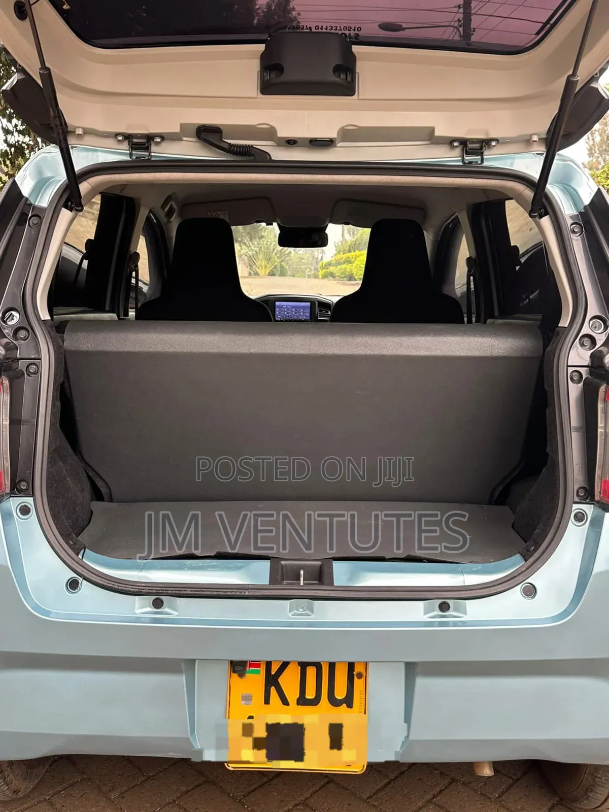Daihatsu Mira 2018 Blue