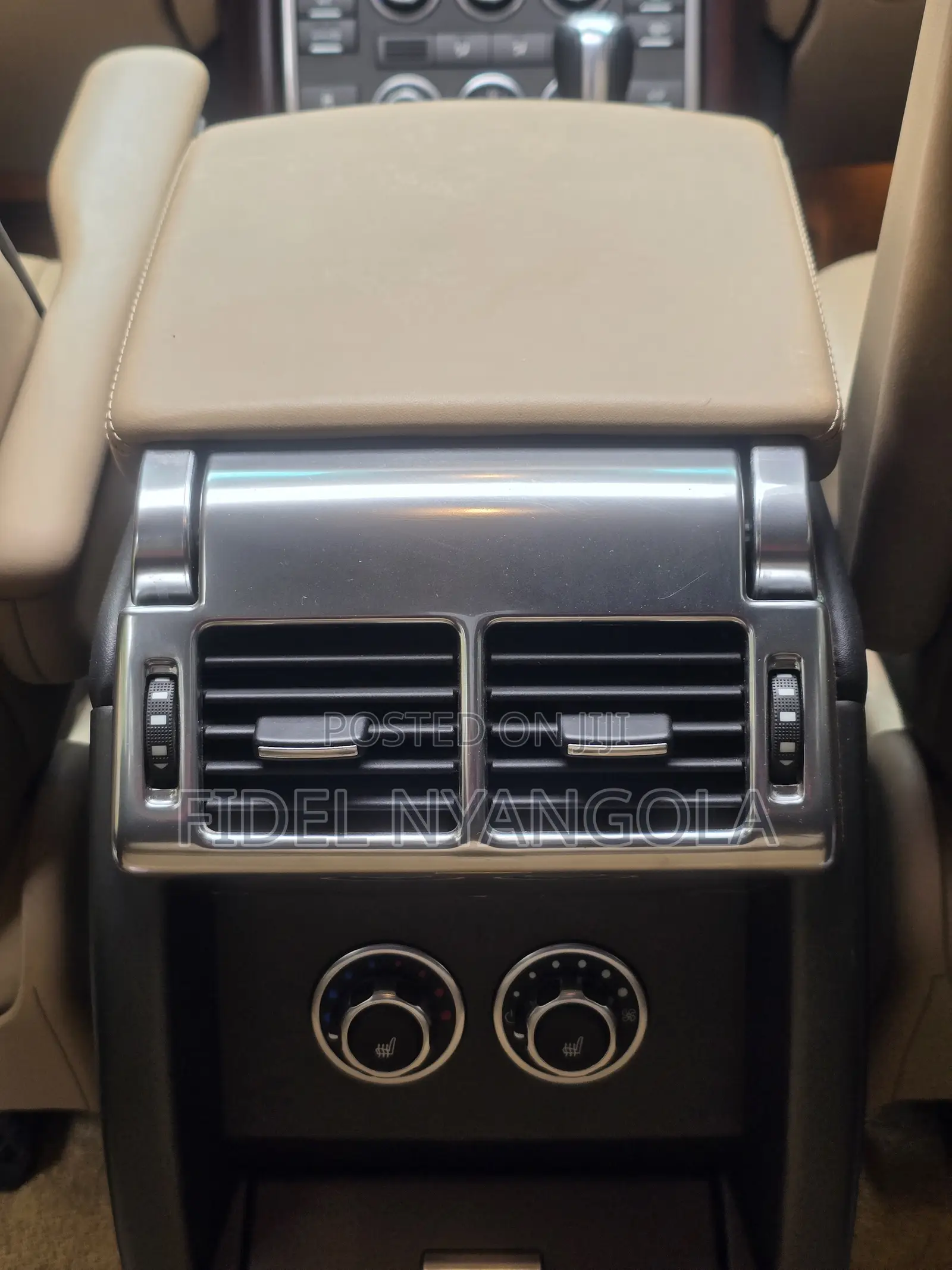 Car 2010 Black
