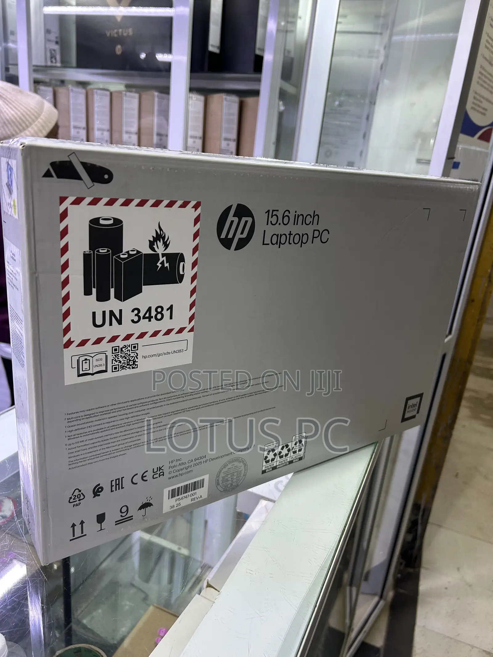 New Laptop HP 15-fd1020ns 8GB Intel Core i5 SSD 512GB