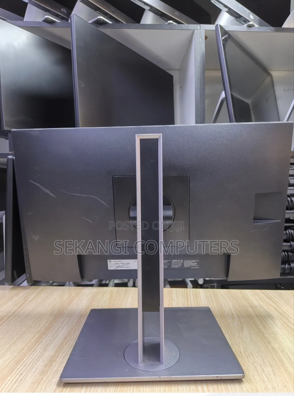 HP E223 Monitor