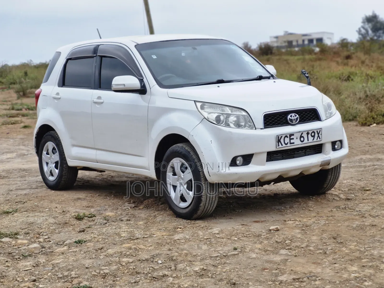 Toyota Rush 2008 White